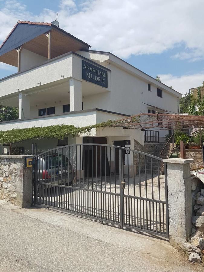 Апартаменты Apartments Mudrić Херцег-Нови-5