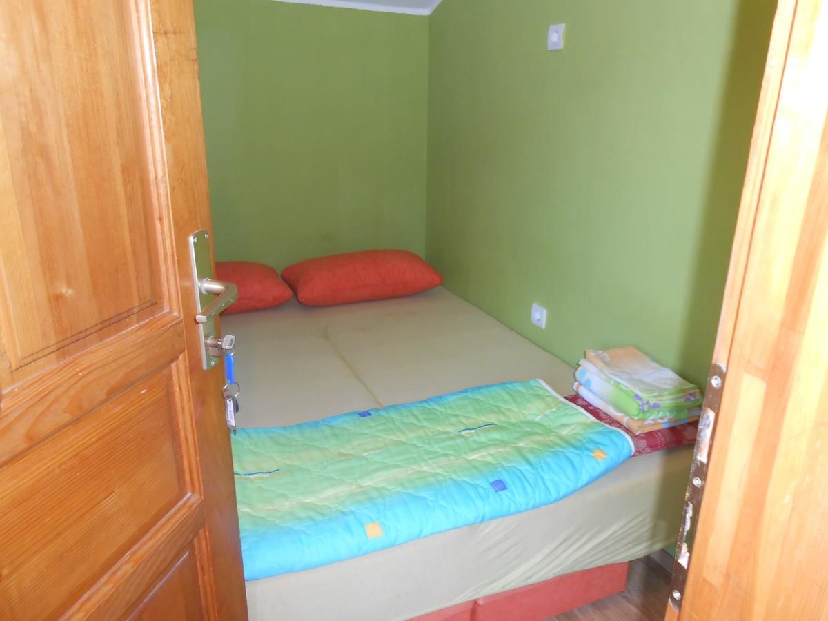 Апартаменты Apartments Mudrić Херцег-Нови-46